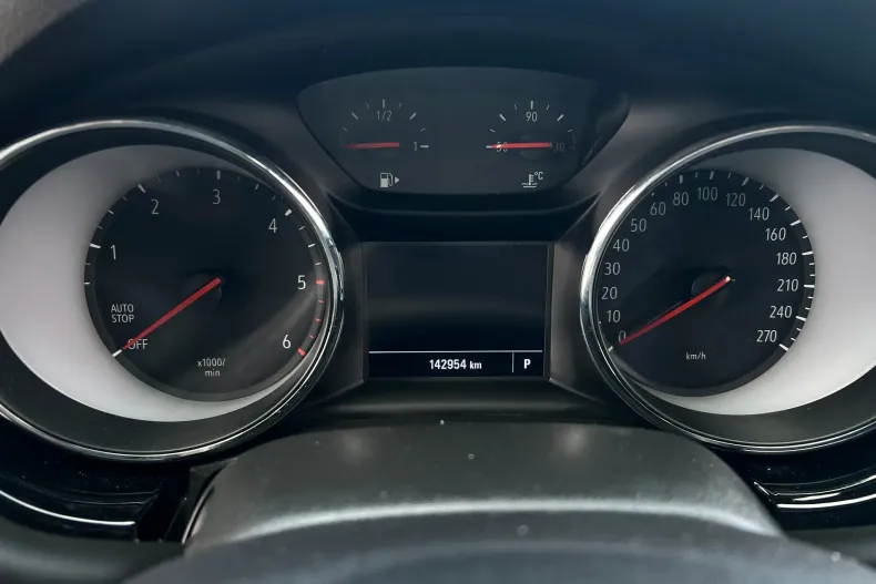 Opel Astra din 2020 cu 142.000 km - oferta OPE198930 - foto 19