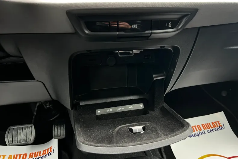 Citroën C4 Grand Space Tourer din 2021 cu 138.000 km - oferta CIT198931 - foto 19