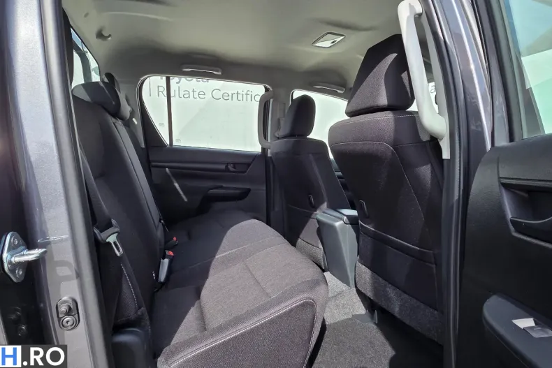 Toyota Hilux din 2025 cu 9.999 km - oferta TOY198947 - foto 15