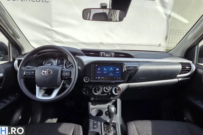 Toyota Hilux din 2025 cu 9.999 km - oferta TOY198947 - foto 16