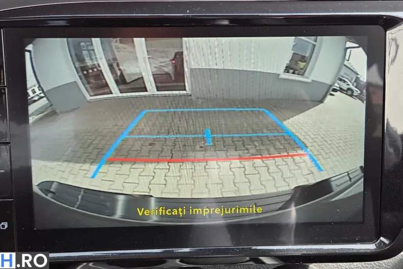 Toyota Hilux din 2025 cu 9.999 km - oferta TOY198947 - foto 24