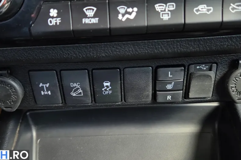 Toyota Hilux din 2020 cu 80.000 km - oferta TOY198948 - foto 22