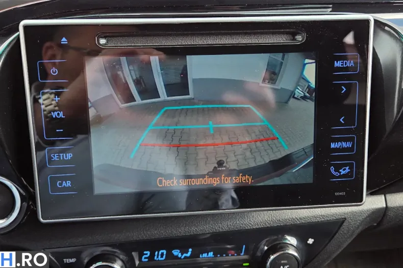 Toyota Hilux din 2020 cu 80.000 km - oferta TOY198948 - foto 24