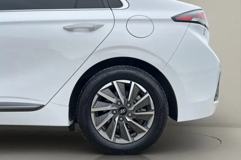 Hyundai IONIQ din 2021 cu 90.751 km - oferta HYU198949 - foto 35