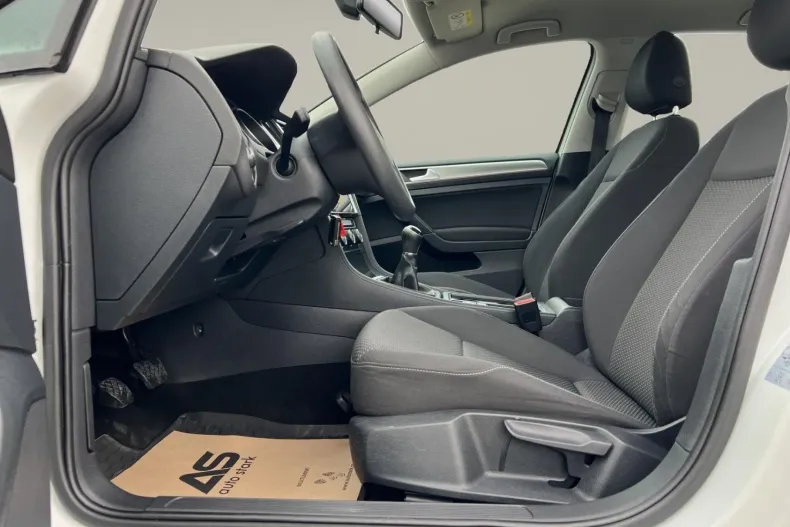 Volkswagen Golf din 2020 cu 113.270 km - oferta VOL198950 - foto 13