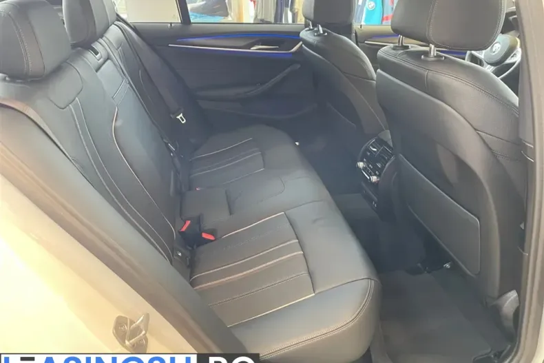 BMW 540i (Seria 5) din 2022 cu 68.100 km - oferta BMW198961 - foto 20