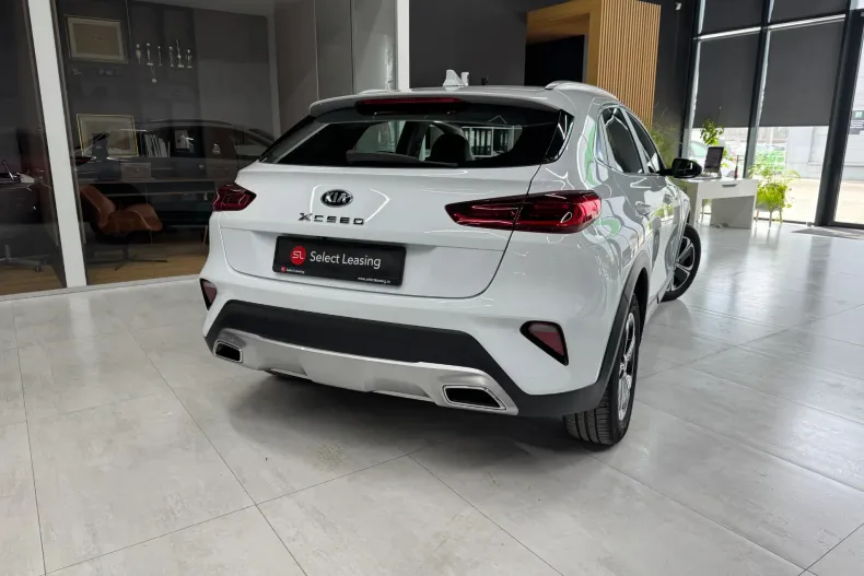 Kia XCeed din 2021 cu 74.701 km - oferta KIA198966 - foto 2