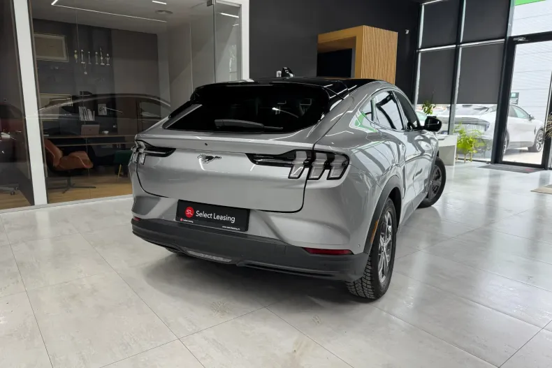 Ford Mustang Mach-E din 2022 cu 54.943 km - oferta FOR198969 - foto 2