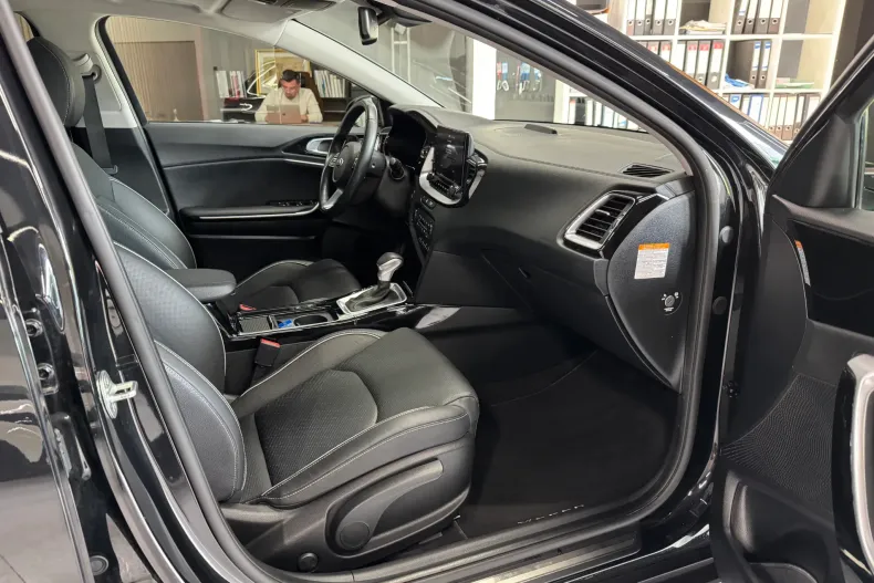 Kia XCeed din 2021 cu 46.614 km - oferta KIA198970 - foto 13