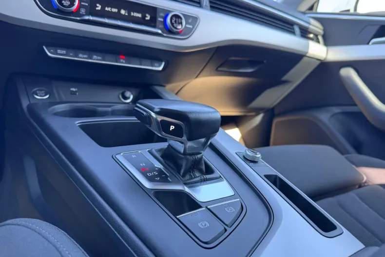 Audi A5 din 2021 cu 69.944 km - oferta AUD198976 - foto 19