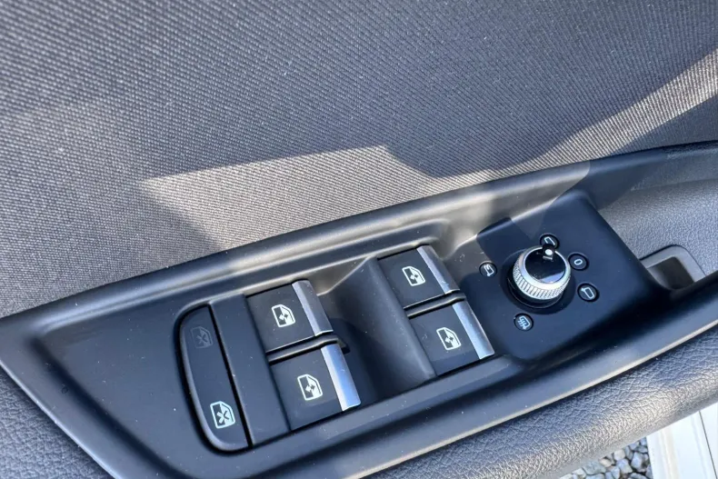 Audi A5 din 2021 cu 69.944 km - oferta AUD198976 - foto 20