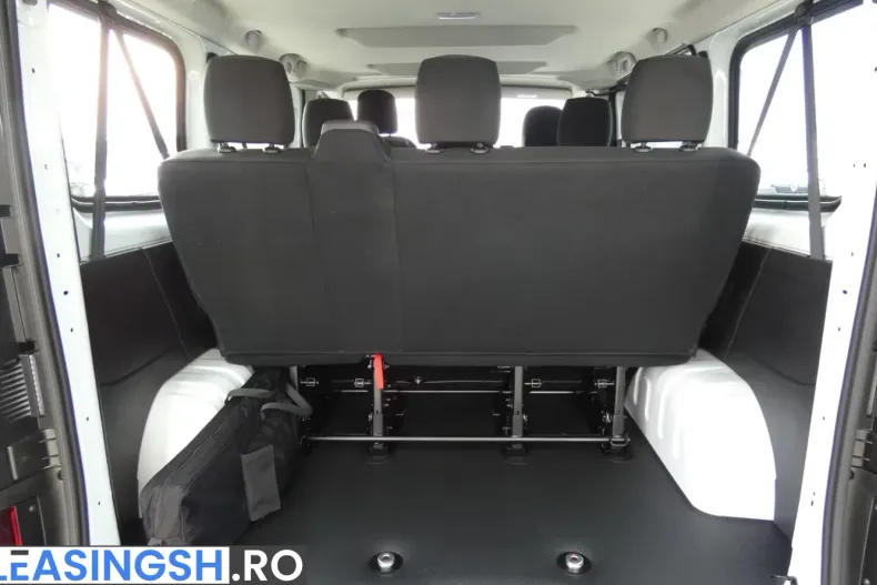 Renault Trafic din 2026 cu 25 km - oferta REN198978 - foto 12