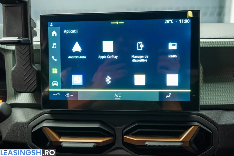 Dacia Duster din 2025 cu 25 km - oferta DAC198979 - foto 19