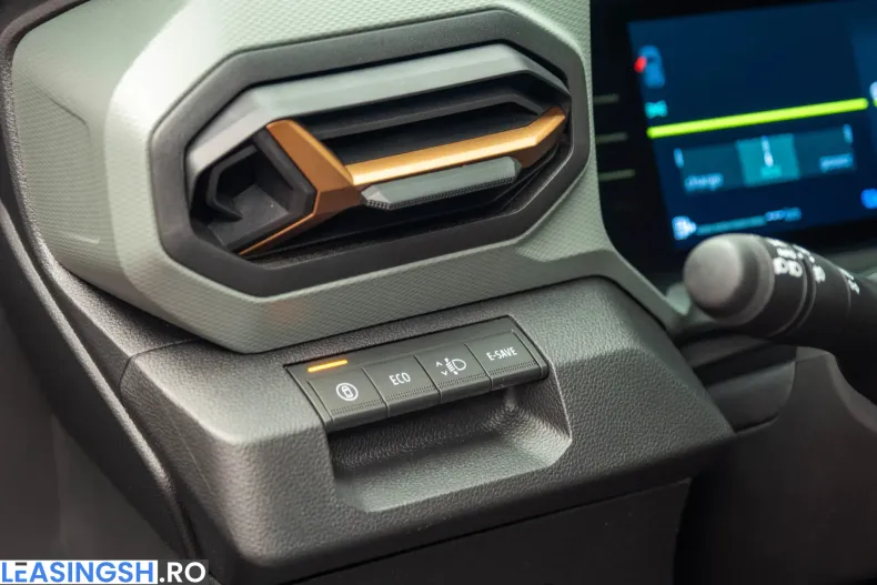 Dacia Duster din 2025 cu 25 km - oferta DAC198979 - foto 20