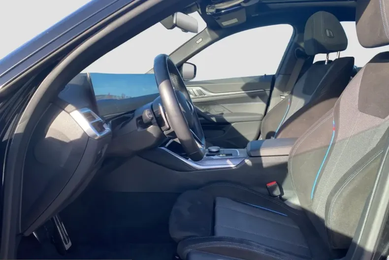 BMW 430i (Seria 4) din 2025 cu 8.878 km - oferta BMW198985 - foto 10