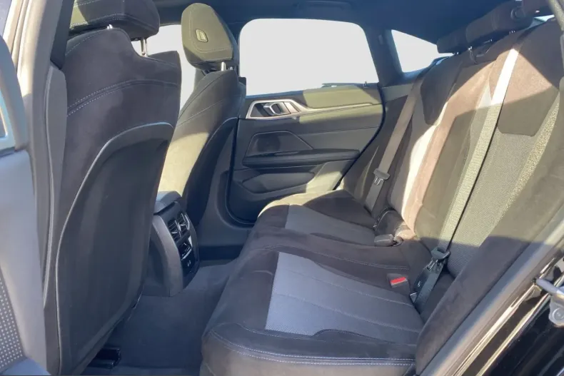 BMW 430i (Seria 4) din 2025 cu 8.878 km - oferta BMW198985 - foto 14