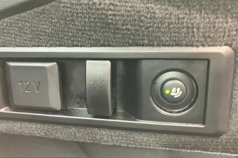 BMW 420i (Seria 4) din 2024 cu 13.300 km - oferta BMW198987 - foto 22