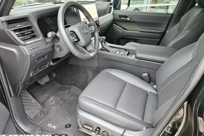Lexus GX 550 din 2025 cu 1.500 km - oferta LEX198991 - foto 5