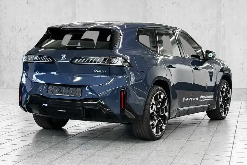 BMW iX3 (Seria X) din 2026 cu 1.001 km - oferta BMW198994 - foto 1