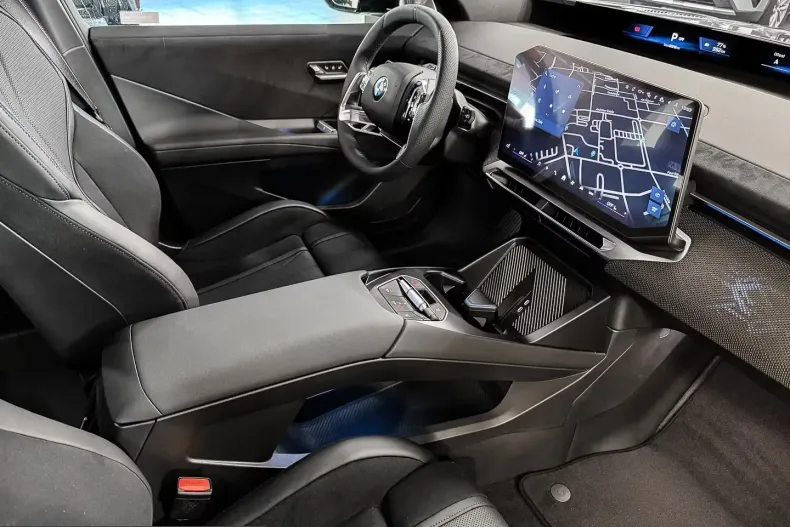 BMW iX3 (Seria X) din 2026 cu 1.001 km - oferta BMW198994 - foto 7