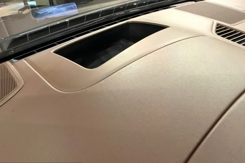 Porsche Cayenne din 2023 cu 66.371 km - oferta POR198997 - foto 29