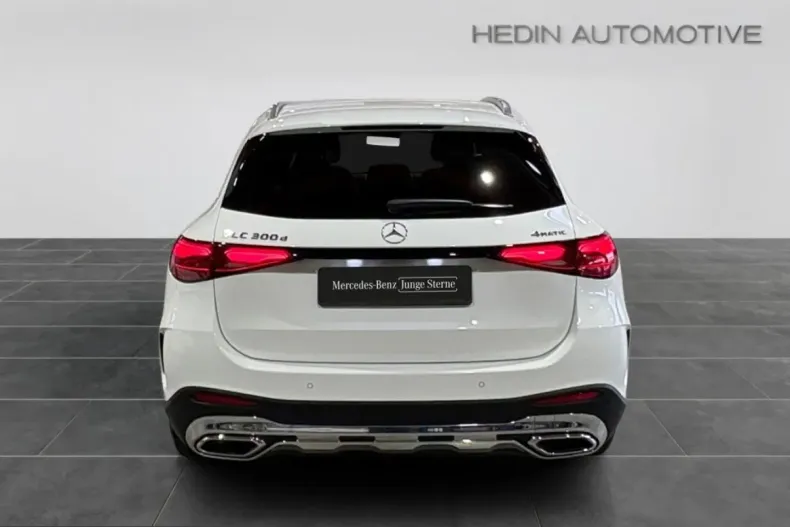 Mercedes-Benz GLC 300 (Clasa GLC) din 2024 cu 28.133 km - oferta MER198999 - foto 6