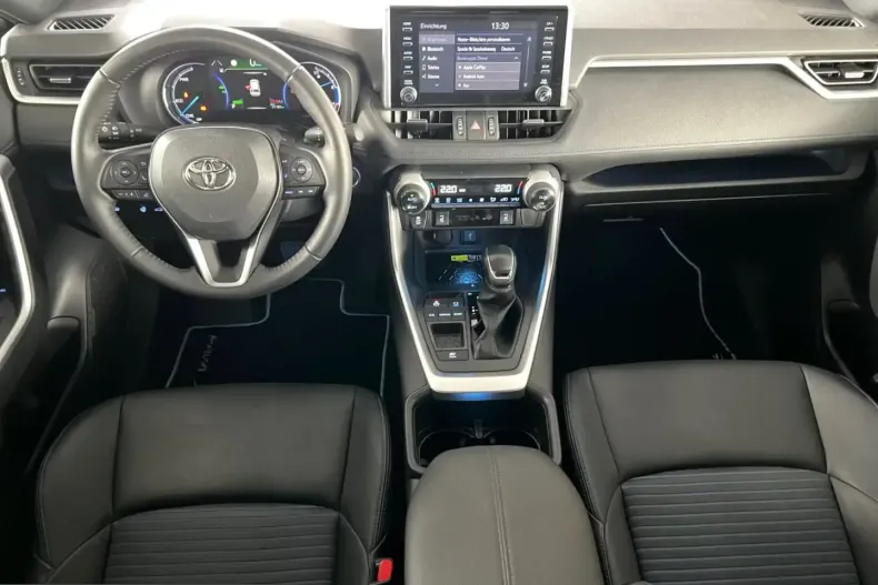 Toyota RAV4 din 2023 cu 31.300 km - oferta TOY199000 - foto 2