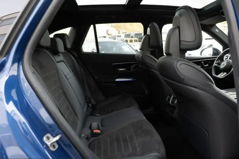 Mercedes-Benz GLC 220 (Clasa GLC) din 2024 cu 41.509 km - oferta MER199002 - foto 6