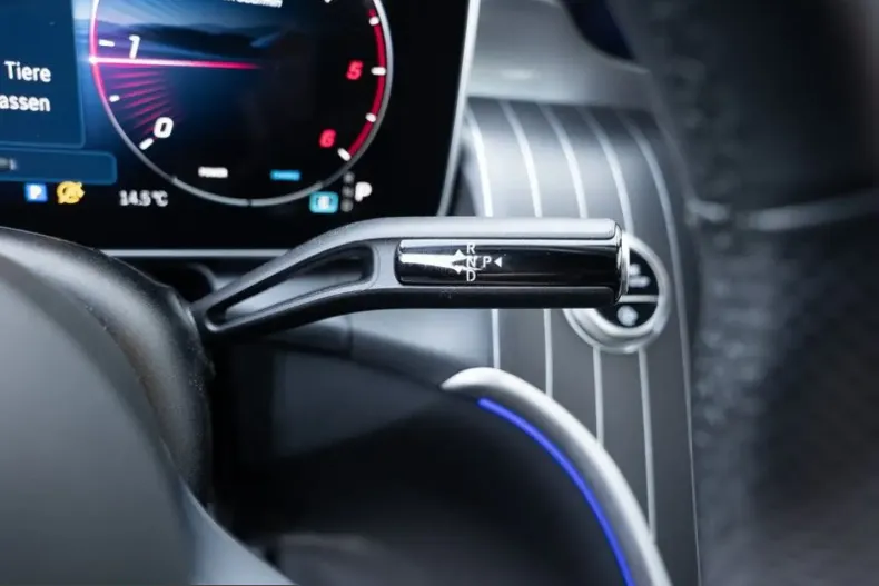 Mercedes-Benz GLC 220 (Clasa GLC) din 2024 cu 41.509 km - oferta MER199002 - foto 18