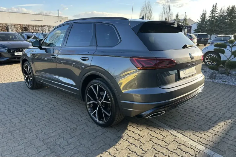 Volkswagen Touareg din 2022 cu 51.091 km - oferta VOL199003 - foto 4