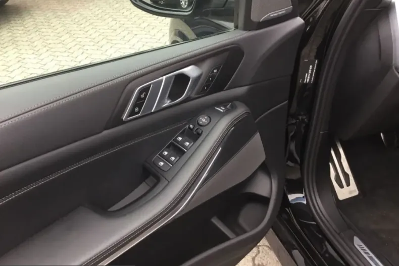 BMW X5 (Seria X) din 2023 cu 15.025 km - oferta BMW199006 - foto 5