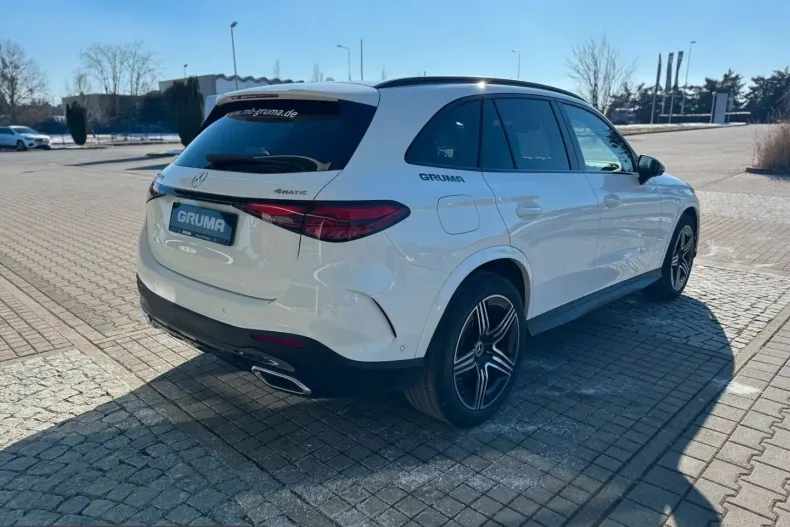 Mercedes-Benz GLC 220 (Clasa GLC) din 2025 cu 25.354 km - oferta MER199015 - foto 4