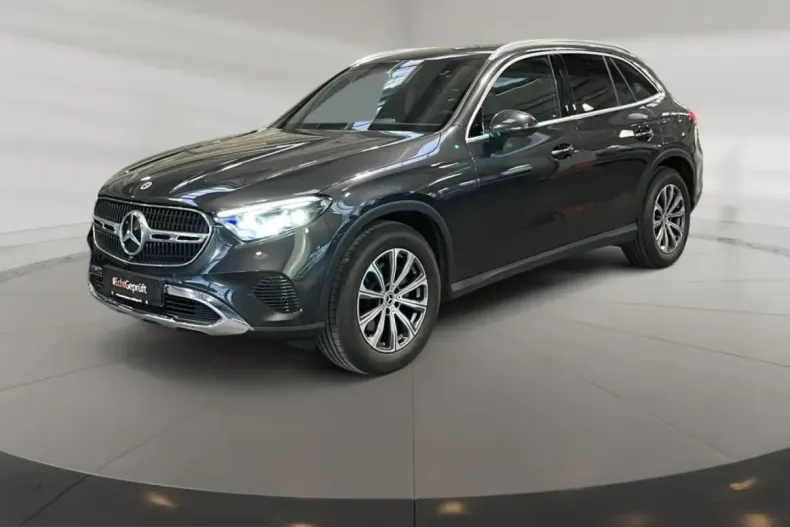 Mercedes-Benz GLC 200 (Clasa GLC) din 2024 cu 23.147 km - oferta MER199018 - foto 1