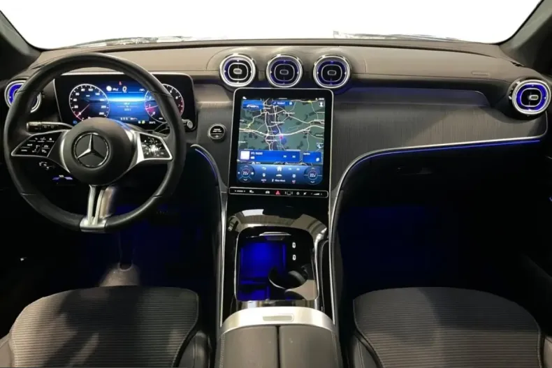 Mercedes-Benz GLC 200 (Clasa GLC) din 2024 cu 23.147 km - oferta MER199018 - foto 4