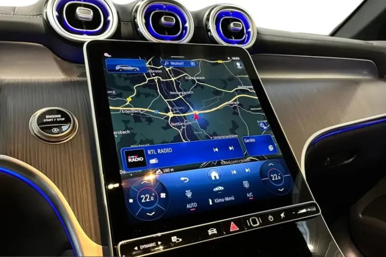 Mercedes-Benz GLC 200 (Clasa GLC) din 2024 cu 23.147 km - oferta MER199018 - foto 11