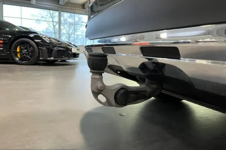 Mercedes-Benz GLC 200 (Clasa GLC) din 2024 cu 23.147 km - oferta MER199018 - foto 16