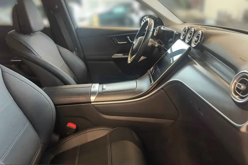 Mercedes-Benz GLC 220 (Clasa GLC) din 2024 cu 29.728 km - oferta MER199019 - foto 10