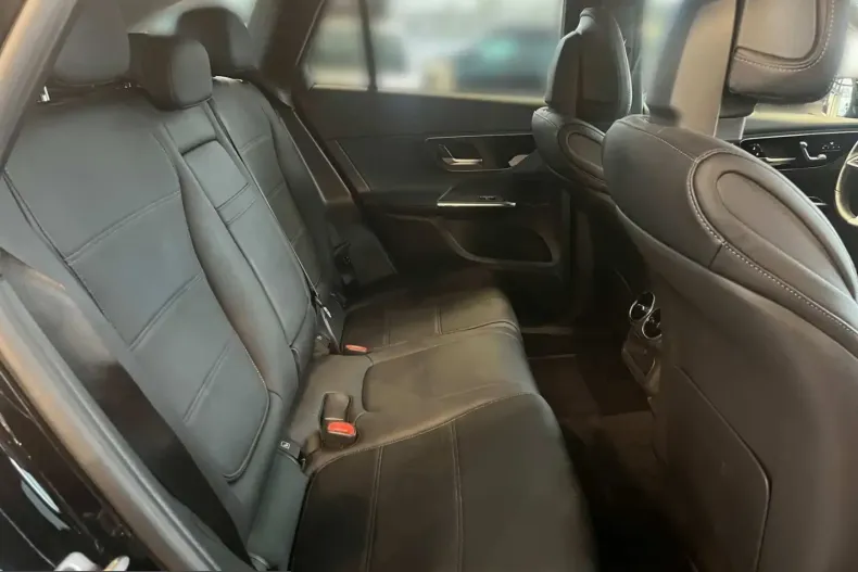 Mercedes-Benz GLC 220 (Clasa GLC) din 2024 cu 29.728 km - oferta MER199019 - foto 11