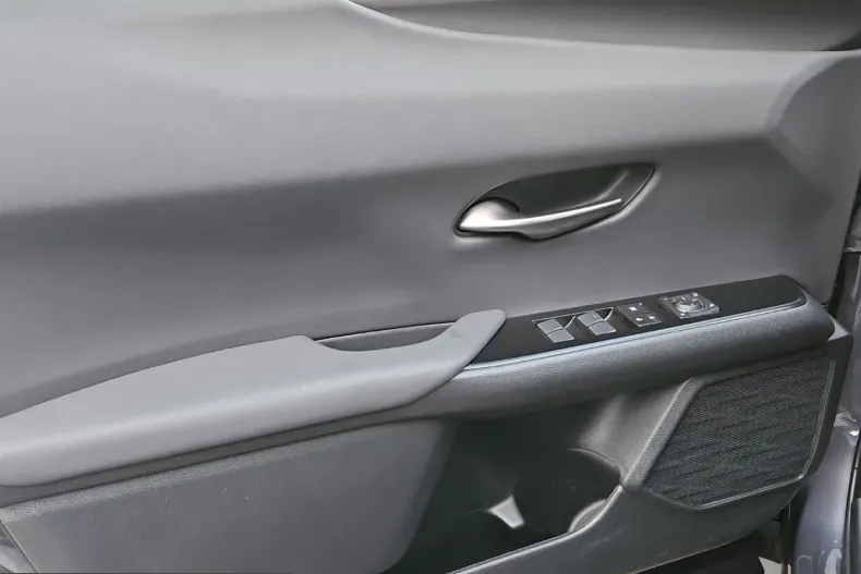 Lexus UX din 2024 cu 10.561 km - oferta LEX199027 - foto 13