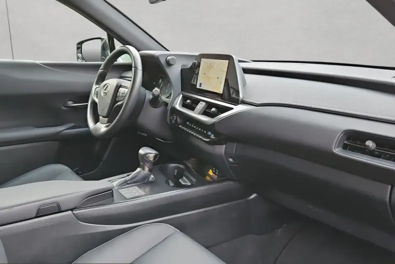 Lexus UX din 2024 cu 10.561 km - oferta LEX199027 - foto 15