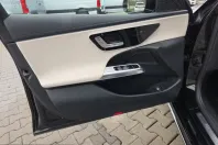 Mercedes-Benz E 300 (Clasa E) din 2025 cu 12.500 km - oferta MER199041 - foto 10