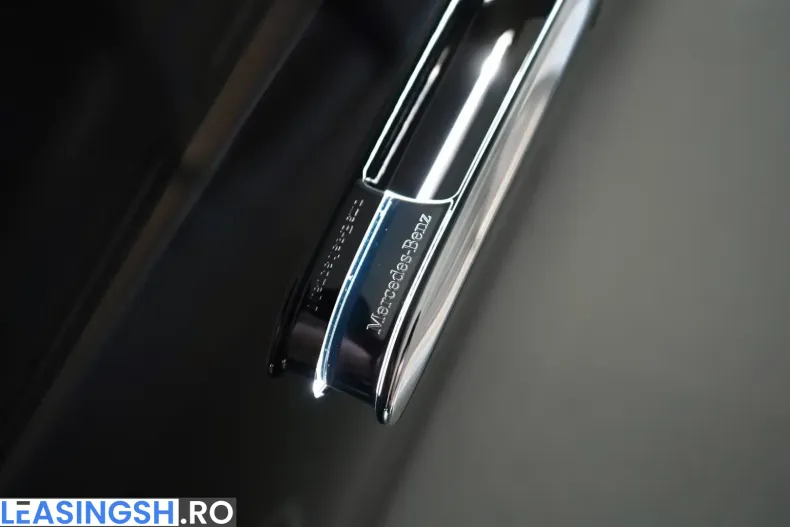 Mercedes-Benz E 200 (Clasa E) din 2025 cu 21.400 km - oferta MER199046 - foto 16