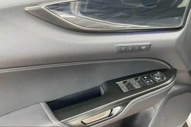 Lexus NX 450h din 2022 cu 50.590 km - oferta LEX199050 - foto 17