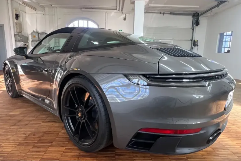Porsche 992 din 2025 cu 6.900 km - oferta POR199052 - foto 8