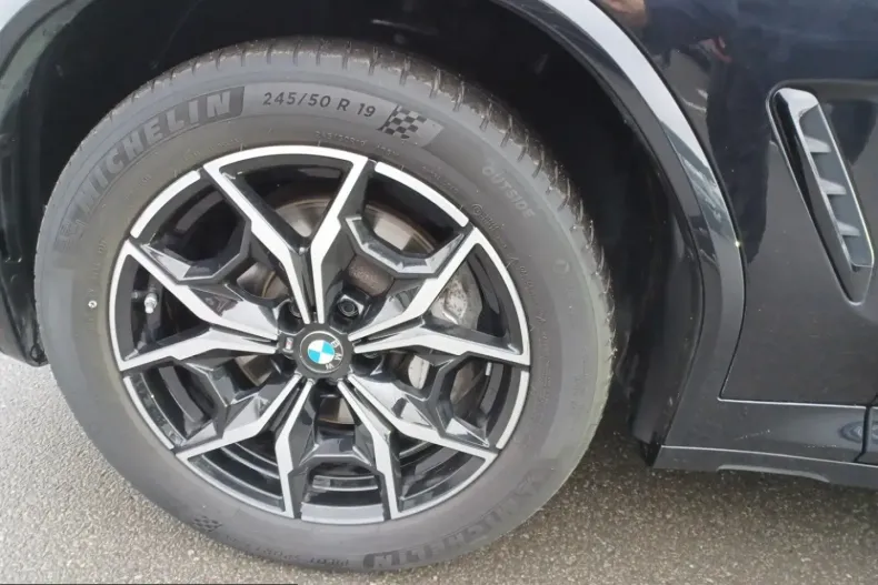 BMW X4 (Seria X) din 2022 cu 43.970 km - oferta BMW199057 - foto 14