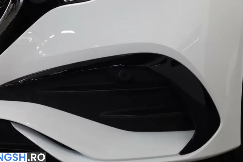 Mercedes-Benz E 200 (Clasa E) din 2025 cu 8.000 km - oferta MER199058 - foto 6
