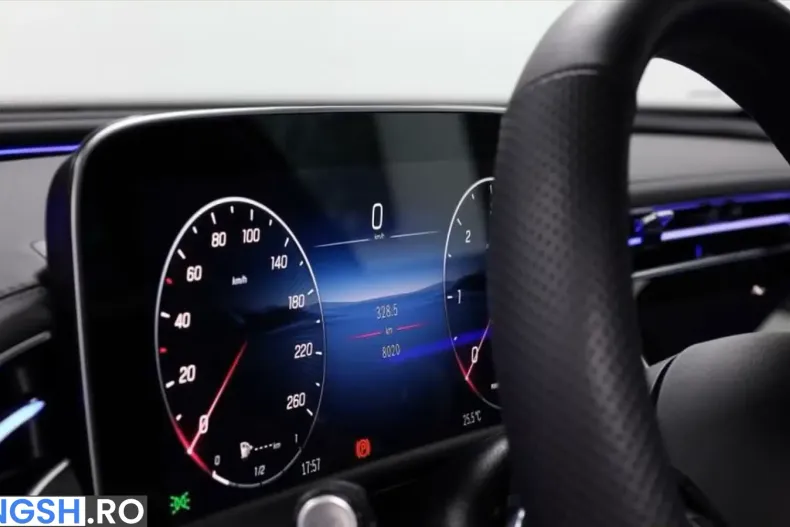 Mercedes-Benz E 200 (Clasa E) din 2025 cu 8.000 km - oferta MER199058 - foto 28