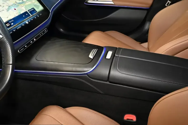 Mercedes-Benz E 200 (Clasa E) din 2024 cu 19.189 km - oferta MER199064 - foto 10