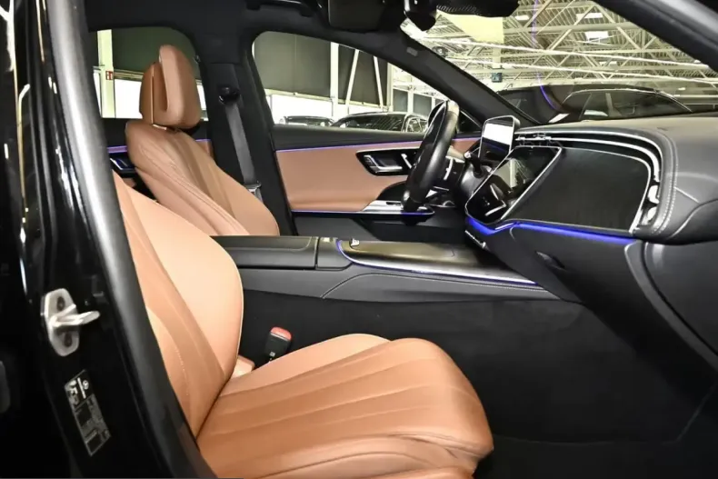 Mercedes-Benz E 200 (Clasa E) din 2024 cu 19.189 km - oferta MER199064 - foto 16