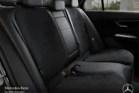 Mercedes-Benz E 200 (Clasa E) din 2025 cu 9.900 km - oferta MER199071 - foto 15